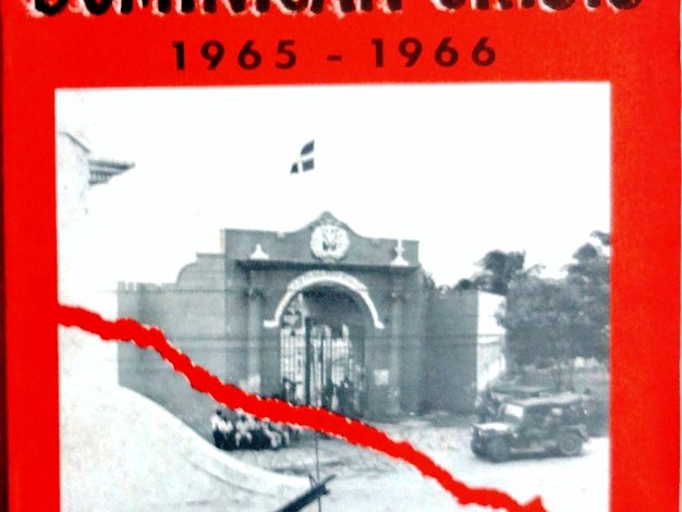 Dominican Crisis A publication in the english language with 80 pages and a size of 8.5 by 11 inches. En español Una publicación en idioma...