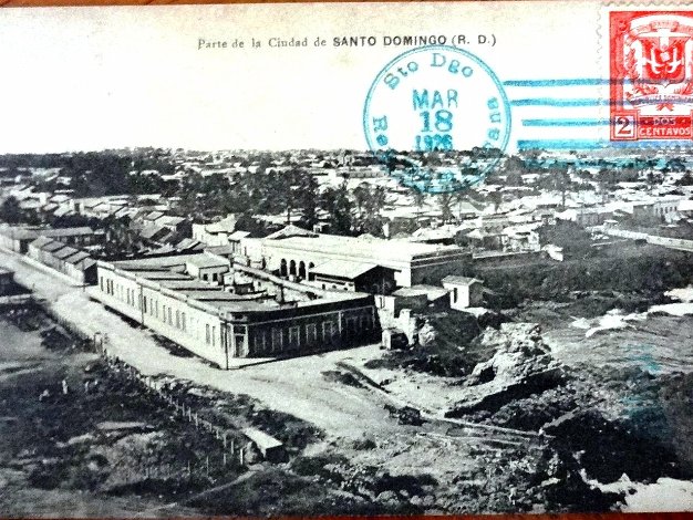 The City Black and white post card with a part of the city of San Domingo. Dimension is 3.5 by 5.5 inches. Postal en blanco y...