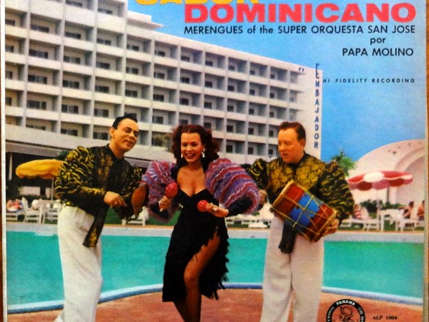 Sabor Dominicano A LP record with 33 RPM, 10 inches, and with a good condition cover and vinyl. Un disco LP de 33 RPM, 10 pulgadas, y en...
