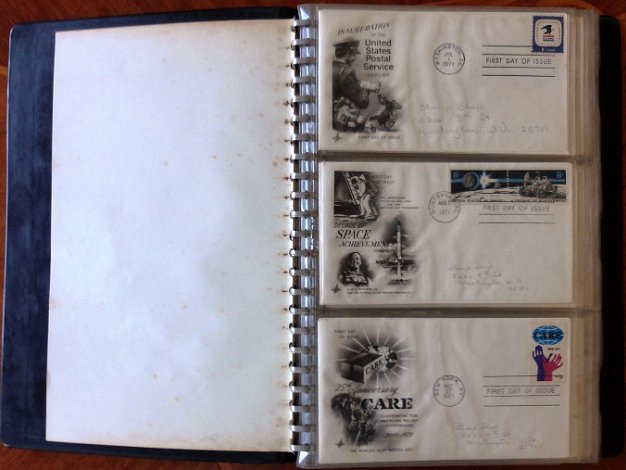 FDC USA 1971-1989 United States FDCs collection. There are 84 covers from the year 1971 onwards. Housed in a Cover Album with black covers...