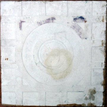 DSC00775 Work of art in a ceramic tile with a portrait fo Maximo Gomez. Dimension is 8 by 8 inches. Signed in the lower right side. Obra de arte sobre mosaico de...