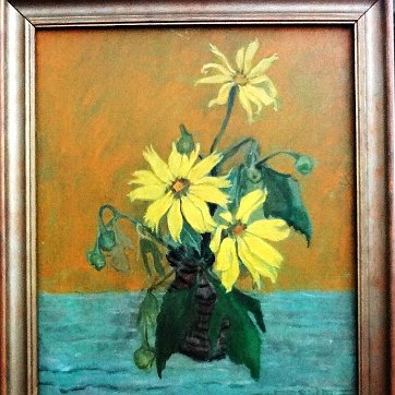 Alice Beautiful oil on board still life with potted yellow sun flowers. Board dimension is 18 by 22 inches. Signed in black in the lower right side. No frame. Oleo...